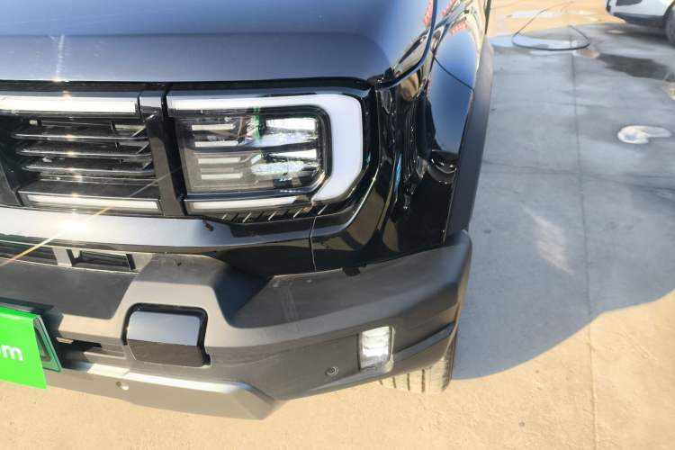 Used BAIC Off-Road BJ40 Electric Drive 2025 Advanced Edition Left Front Headlight