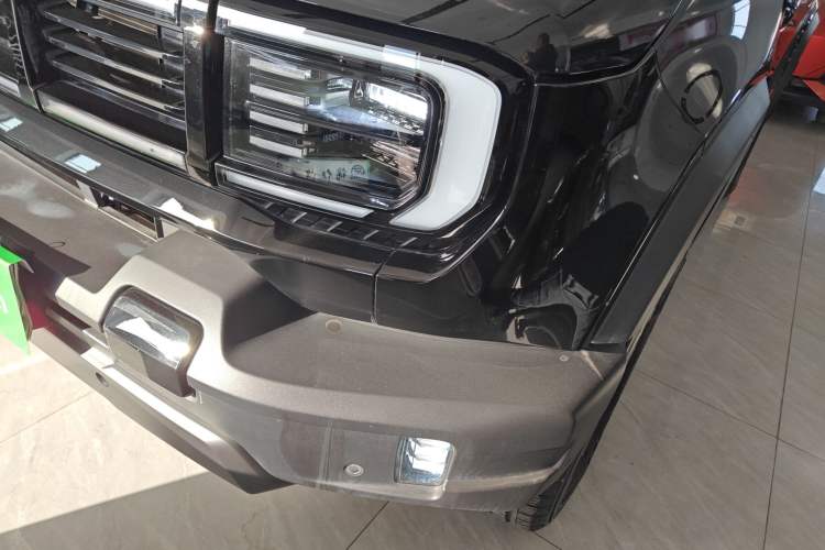 Used BAIC Off-Road BJ40 Electric Drive 2025 Advanced Edition Left Front Headlight