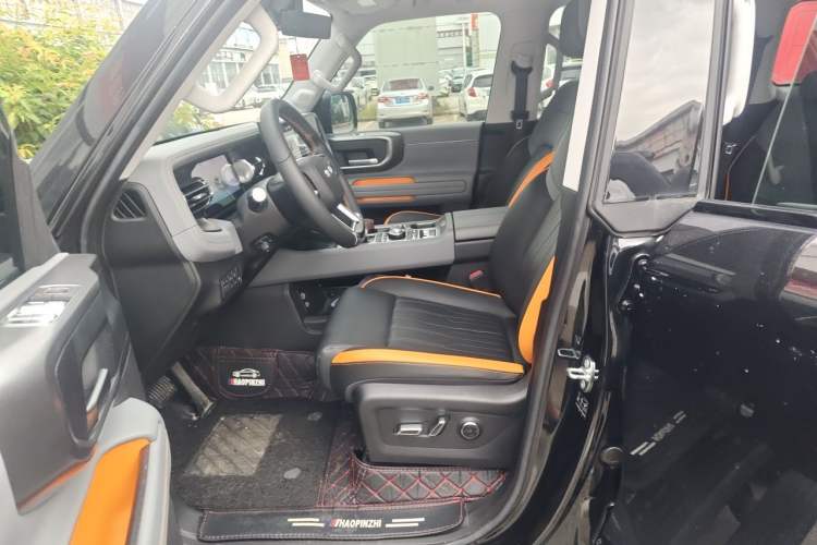 Used BAIC Off-Road BJ40 Electric Drive 2025 Advanced Edition Left Front Seat