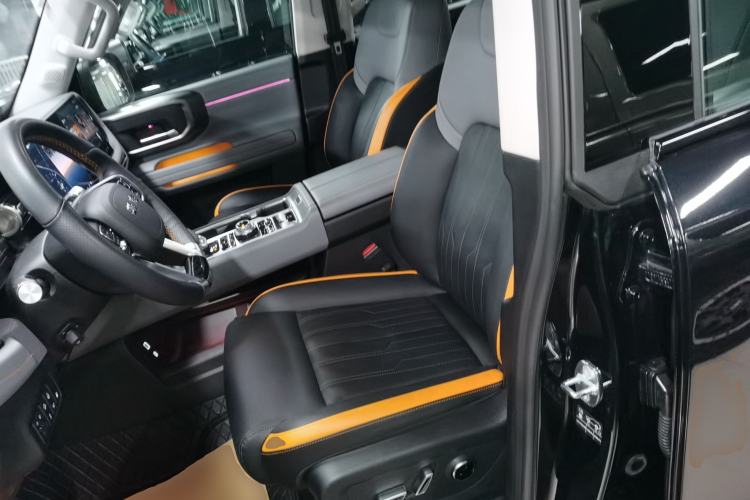 Used BAIC Off-Road BJ40 Electric Drive 2025 Advanced Edition Left Front Seat