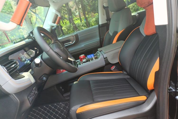 Used BAIC Off-Road BJ40 Electric Drive 2025 Standard Edition Left Front Seat