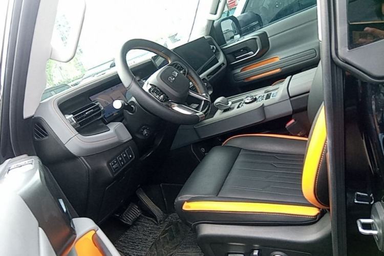 Used BAIC Off-Road BJ40 Electric Drive 2025 Standard Edition Left Front Seat