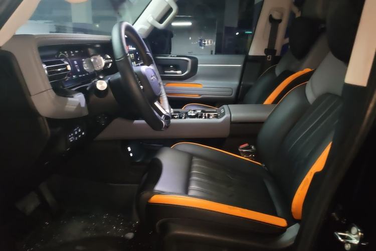 Used BAIC Off-Road BJ40 Electric Drive 2025 Advanced Edition Left Front Seat