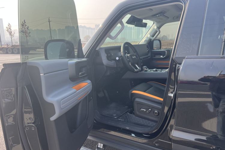 Used BAIC Off-Road BJ40 Electric Drive 2025 Advanced Edition Left Front Seat