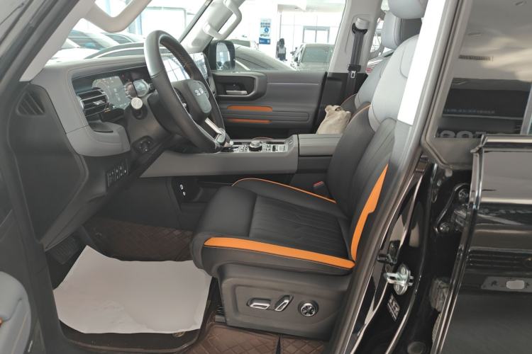 Used BAIC Off-Road BJ40 Electric Drive 2025 Advanced Edition Left Front Seat