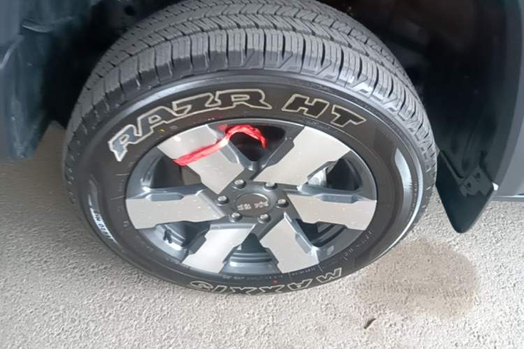 Used BAIC Off-Road BJ40 Electric Drive 2025 Model Yuanjing Smart Travel Edition Left Front Wheel Hub