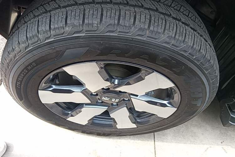 Used BAIC Off-Road BJ40 Electric Drive 2025 Standard Edition Left Front Wheel Hub