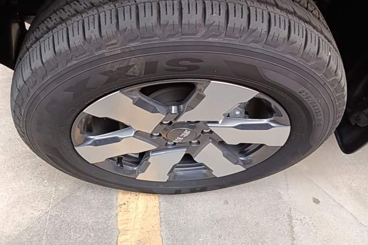 Used BAIC Off-Road BJ40 Electric Drive 2025 Advanced Edition Left Front Wheel Hub