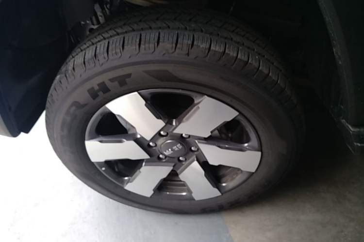 Used BAIC Off-Road BJ40 Electric Drive 2025 Standard Version I Left Front Wheel Hub