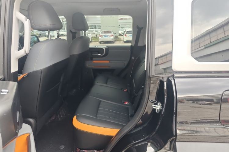 Used BAIC Off-Road BJ40 Electric Drive 2025 Advanced Edition Left Rear Seat