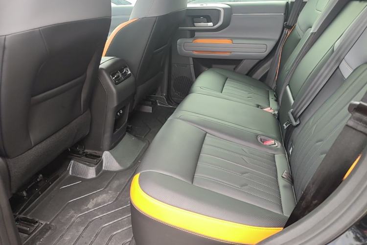 Used BAIC Off-Road BJ40 Electric Drive 2025 Standard Edition Left Rear Seat