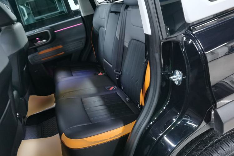 Used BAIC Off-Road BJ40 Electric Drive 2025 Advanced Edition Left Rear Seat