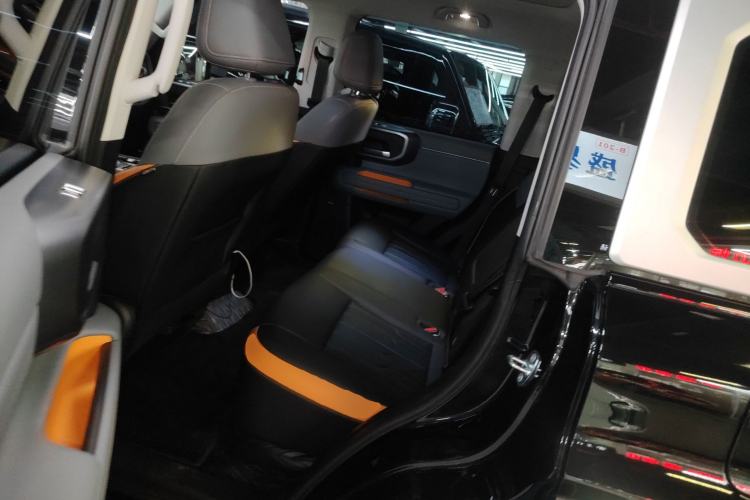 Used BAIC Off-Road BJ40 Electric Drive 2025 Advanced Edition Left Rear Seat