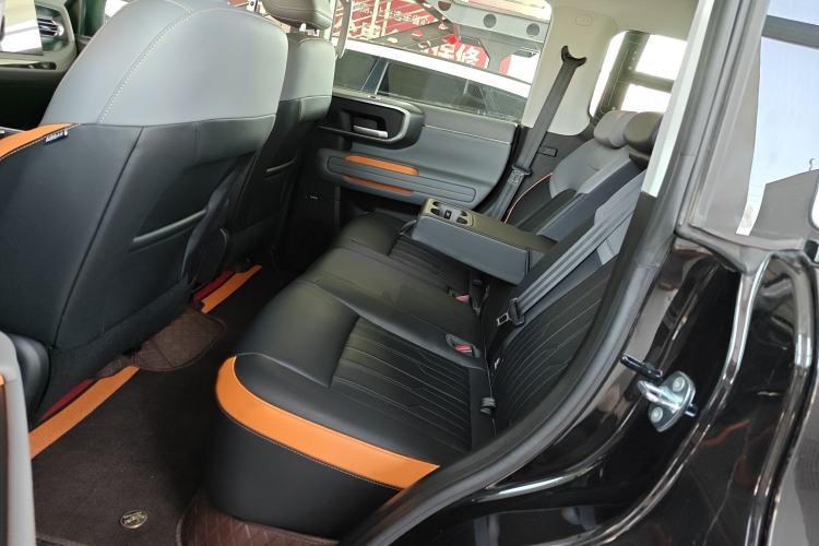 Used BAIC Off-Road BJ40 Electric Drive 2025 Advanced Edition Left Rear Seat