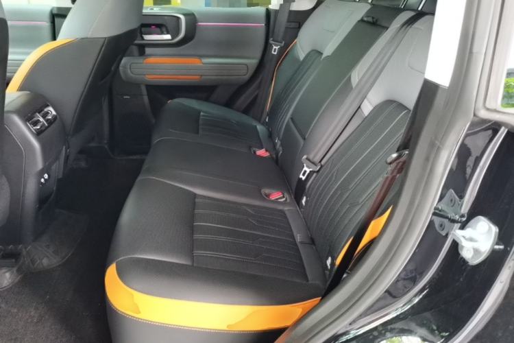 Used BAIC Off-Road BJ40 Electric Drive 2025 Advanced Edition Left Rear Seat