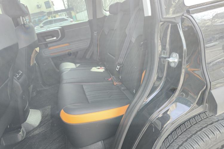 Used BAIC Off-Road BJ40 Electric Drive 2025 Advanced Edition Left Rear Seat