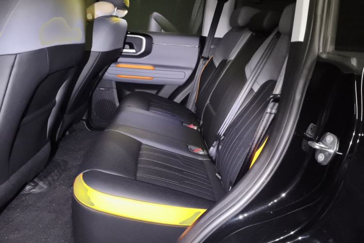 Used BAIC Off-Road BJ40 Electric Drive 2025 Advanced Edition Left Rear Seat