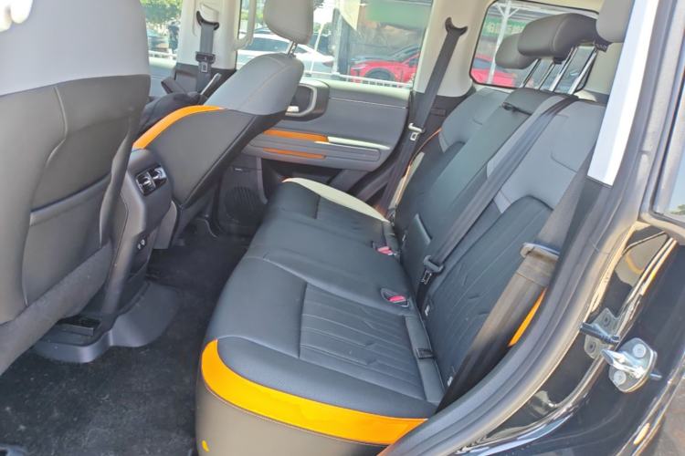 Used BAIC Off-Road BJ40 Electric Drive 2025 Advanced Edition Left Rear Seat