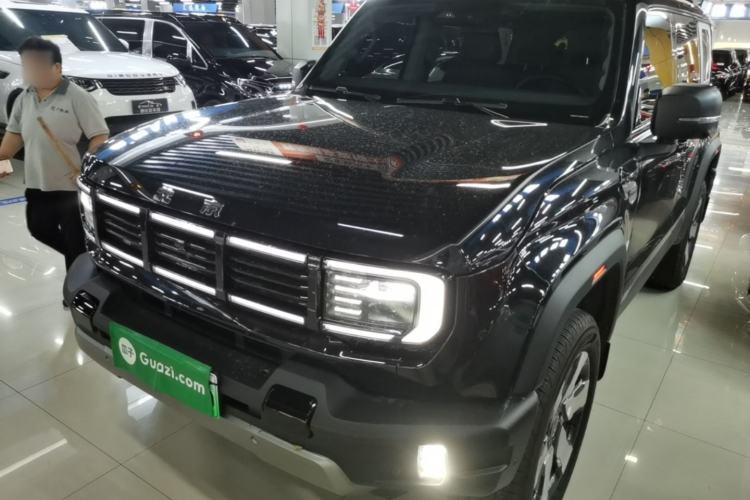 Used BAIC Off-Road BJ40 Electric Drive 2025 Advanced Edition Guazi used car, China used car export, Used car for sale, Used  cars, Cheapest cars for sale