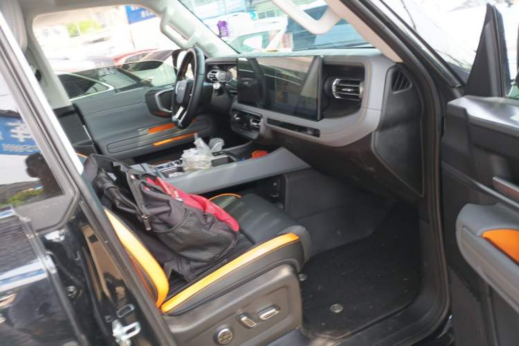 Used BAIC Off-Road BJ40 Electric Drive 2025 Standard Edition Right Front Seat