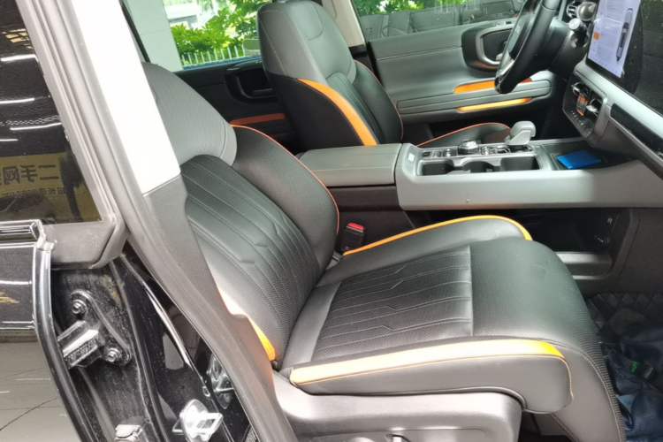 Used BAIC Off-Road BJ40 Electric Drive 2025 Advanced Edition Right Front Seat