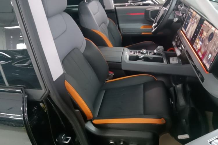 Used BAIC Off-Road BJ40 Electric Drive 2025 Standard Edition Right Front Seat