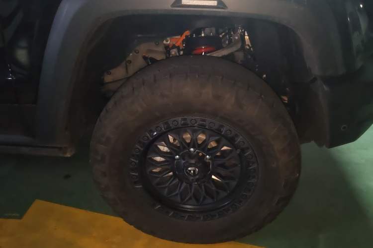 Used BAIC Off-Road BJ40 Electric Drive 2025 Advanced Edition Right Front Wheel Hub