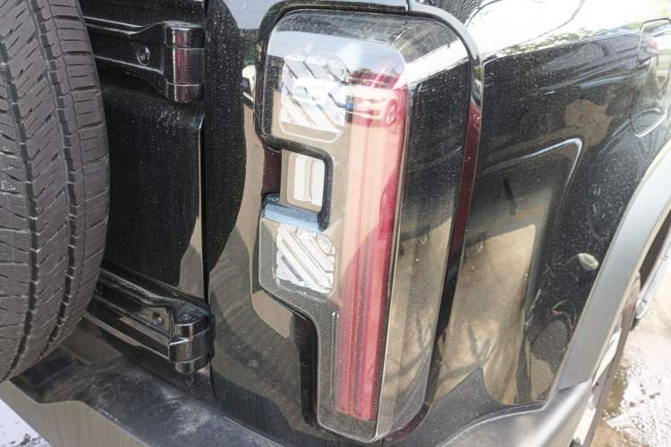 Used BAIC Off-Road BJ40 Electric Drive 2025 Standard Edition Right Rear Taillight