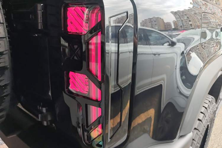 Used BAIC Off-Road BJ40 Electric Drive 2025 Standard Edition Right Rear Taillight
