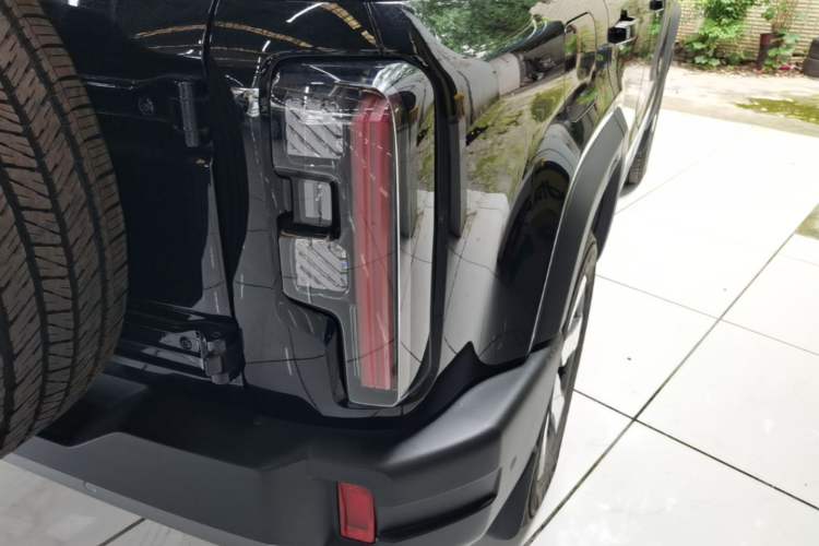 Used BAIC Off-Road BJ40 Electric Drive 2025 Advanced Edition Right Rear Taillight