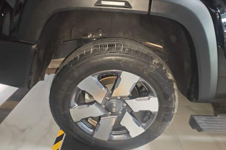 Used BAIC Off-Road BJ40 Electric Drive 2025 Advanced Edition Right Rear Wheel Hub