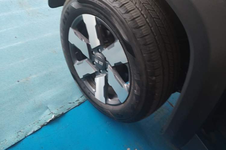 Used BAIC Off-Road BJ40 Electric Drive 2025 Advanced Edition Right Rear Wheel Hub