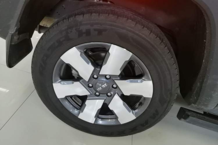 Used BAIC Off-Road BJ40 Electric Drive 2025 Advanced Edition Right Rear Wheel Hub