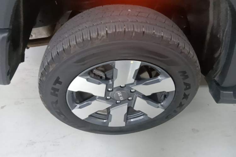 Used BAIC Off-Road BJ40 Electric Drive 2025 Standard Edition Right Rear Wheel Hub