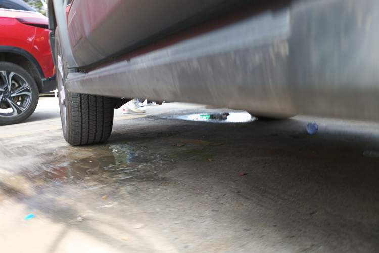 Used BAIC Off-Road BJ40 Electric Drive 2025 Standard Edition Right Side Sill