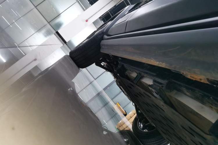 Used BAIC Off-Road BJ40 Electric Drive 2025 Advanced Edition Right Side Sill