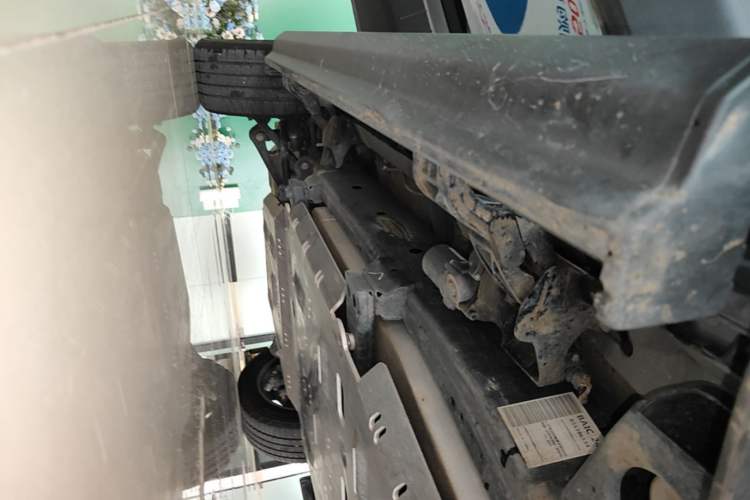Used BAIC Off-Road BJ40 Electric Drive 2025 Advanced Edition Right Side Sill