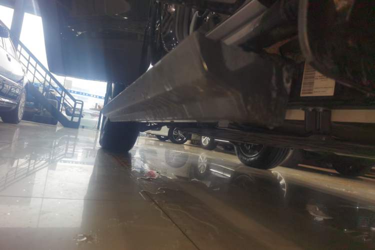 Used BAIC Off-Road BJ40 Electric Drive 2025 Advanced Edition Right Side Sill