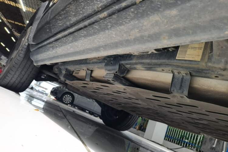 Used BAIC Off-Road BJ40 Electric Drive 2025 Advanced Edition Right Side Sill