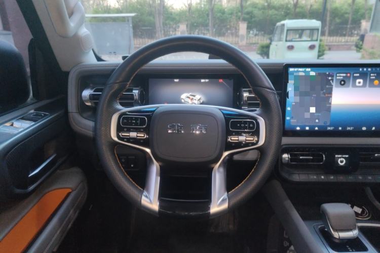 Used BAIC Off-Road BJ40 Electric Drive 2025 Advanced Edition Steering Wheel
