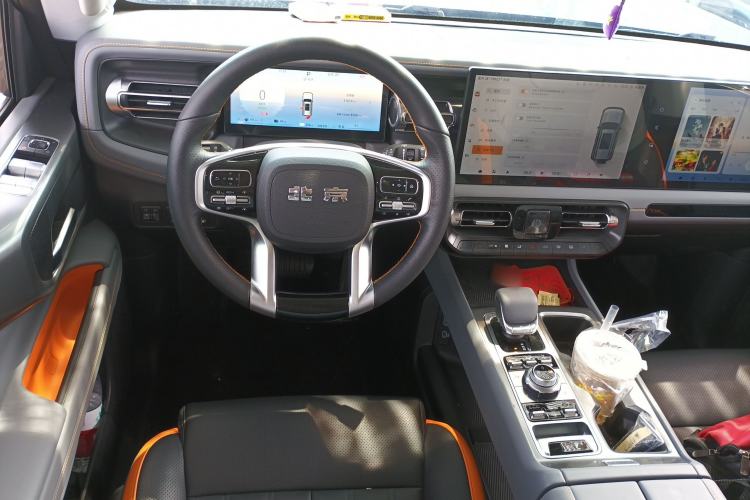 Used BAIC Off-Road BJ40 Electric Drive 2025 Standard Edition Steering Wheel