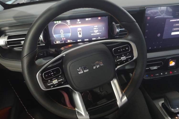 Used BAIC Off-Road BJ40 Electric Drive 2025 Advanced Edition Steering Wheel