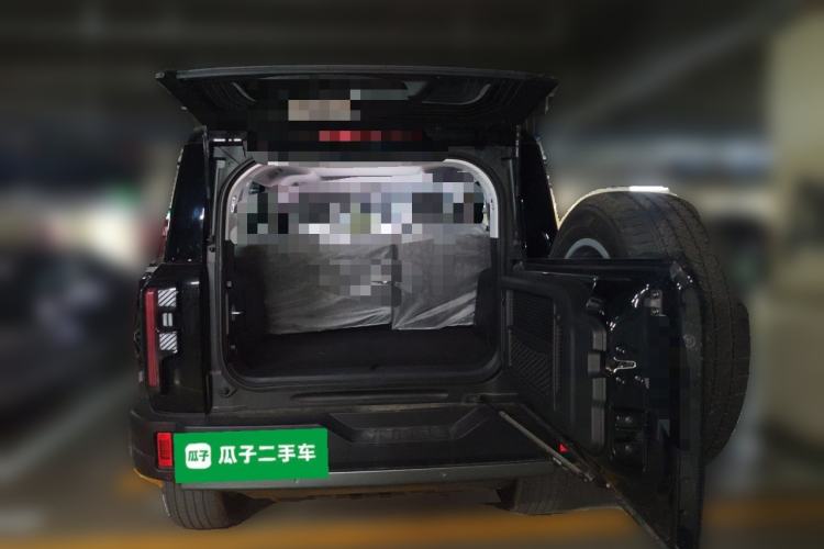 Used BAIC Off-Road BJ40 Electric Drive 2025 Standard Edition Trunk