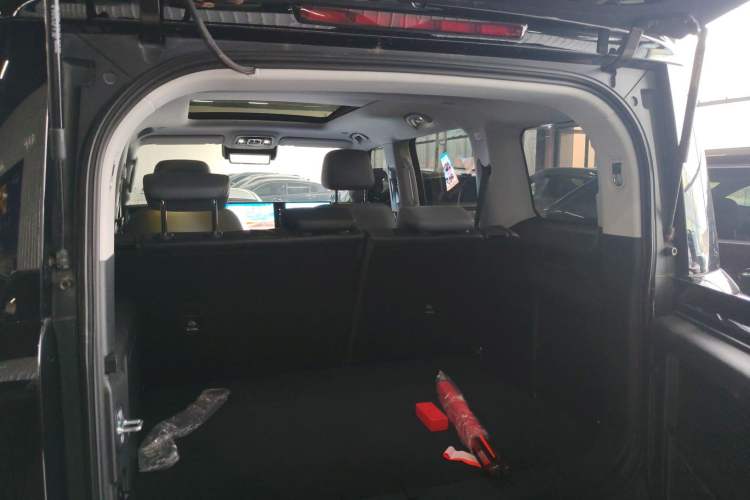 Used BAIC Off-Road BJ40 Electric Drive 2025 Advanced Edition Trunk
