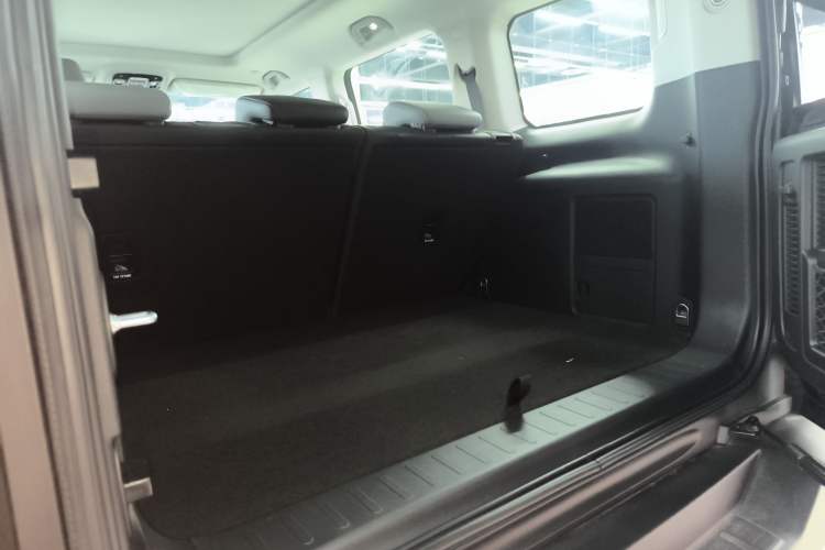 Used BAIC Off-Road BJ40 Electric Drive 2025 Standard Edition Trunk
