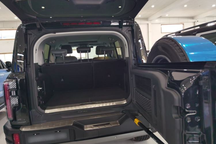 Used BAIC Off-Road BJ40 Electric Drive 2025 Advanced Edition Trunk