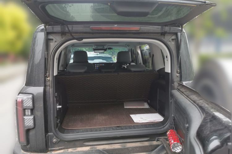 Used BAIC Off-Road BJ40 Electric Drive 2025 Advanced Edition Trunk