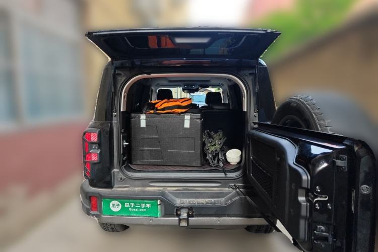 Used BAIC Off-Road BJ40 Electric Drive 2025 Standard Version I Trunk