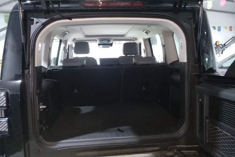 Used BAIC Off-Road BJ40 Electric Drive 2025 Standard Version I Trunk