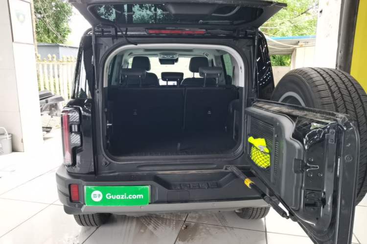 Used BAIC Off-Road BJ40 Electric Drive 2025 Advanced Edition Trunk
